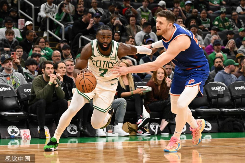 队的较量中 队的较量中