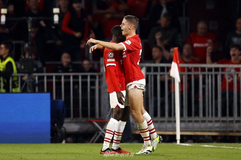 的故事和时 的故事和时